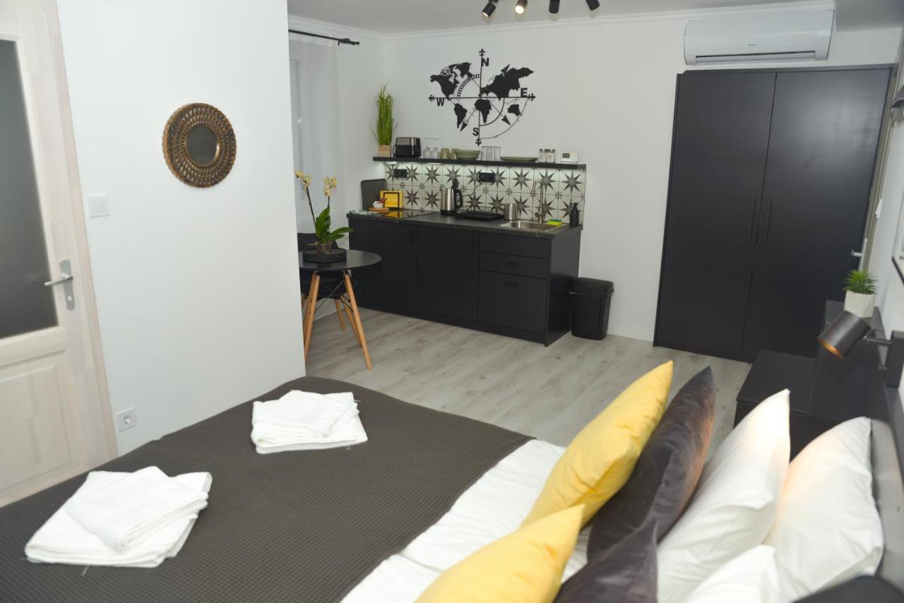 Raba92 Apartman House Exterior foto